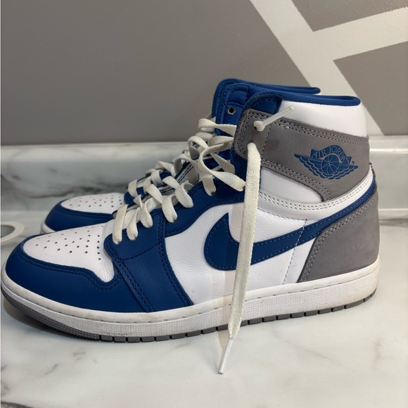 Jordan 1 High Retro True Blues Size 10 - Picture 7 of 7